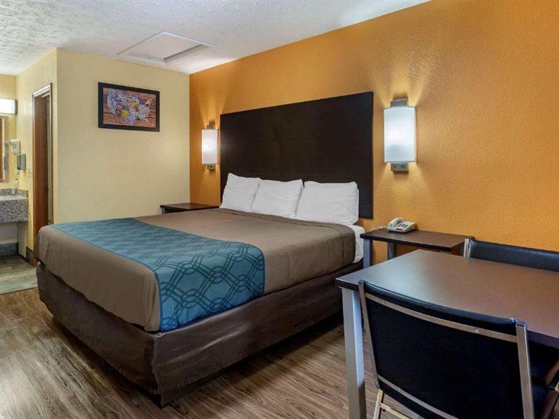Econo Lodge Nashville North - Opryland Ngoại thất bức ảnh