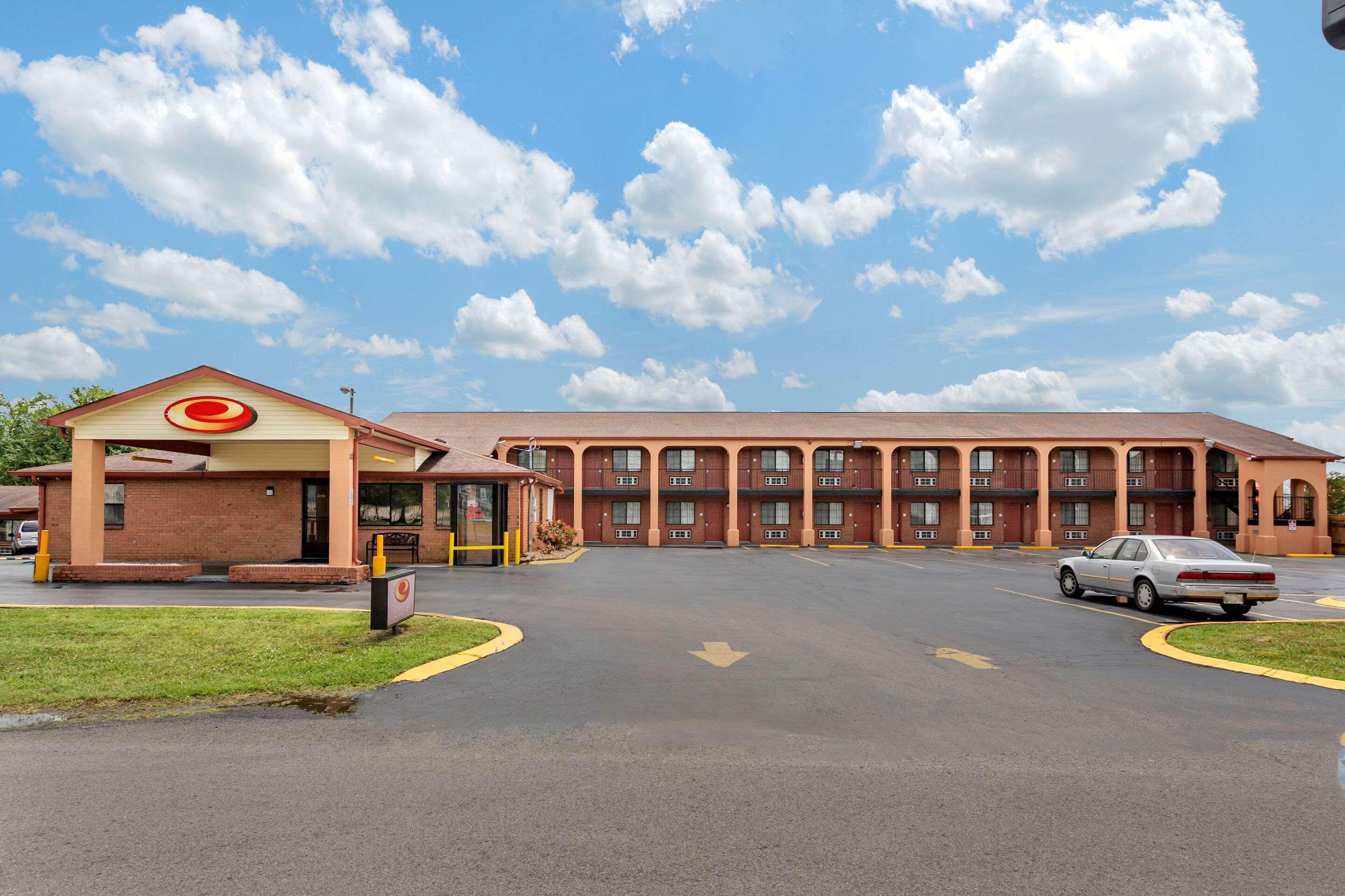 Econo Lodge Nashville North - Opryland Ngoại thất bức ảnh